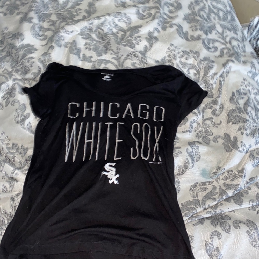 White Sox shirt